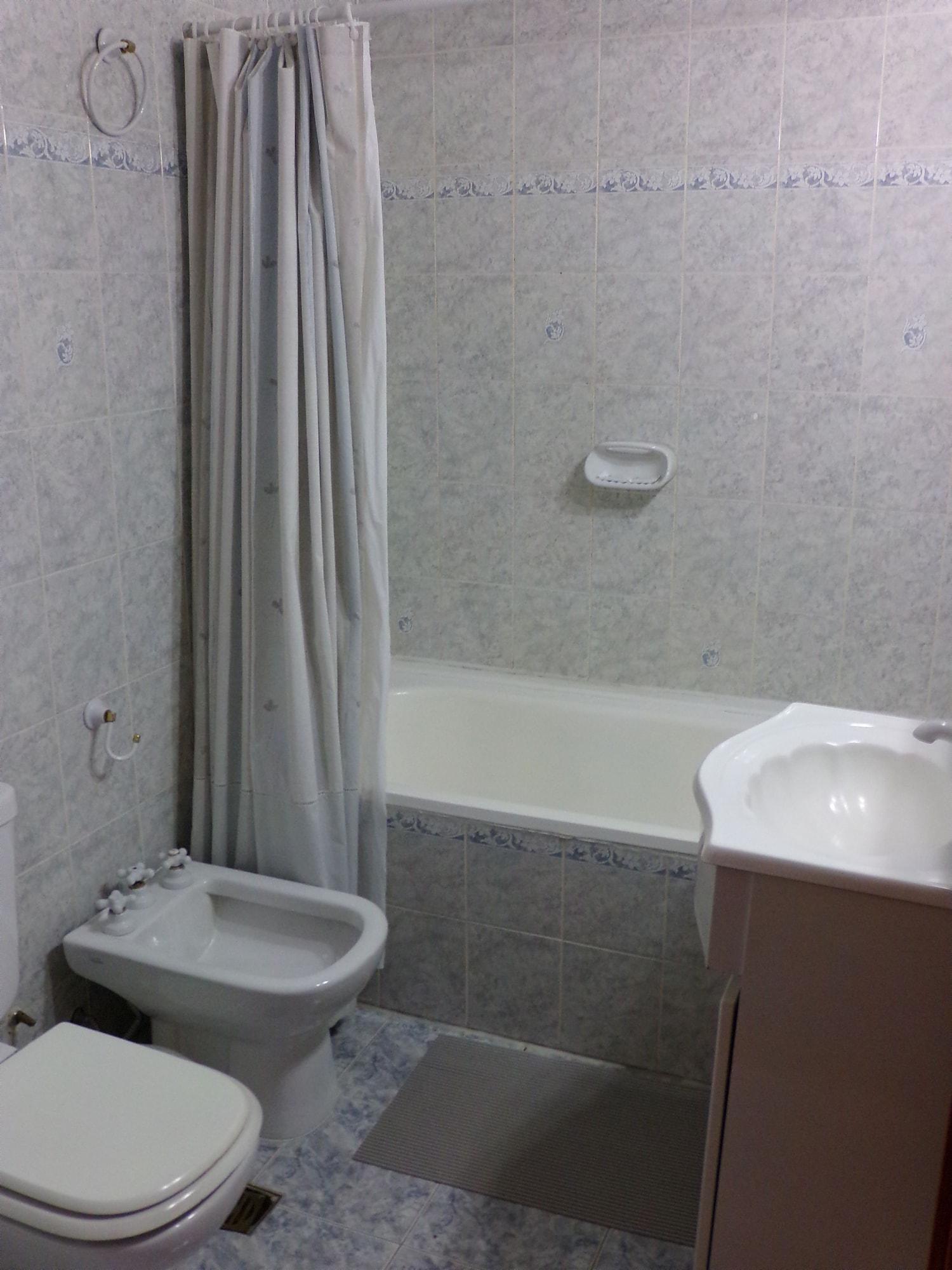 Bagu Hotel 3*