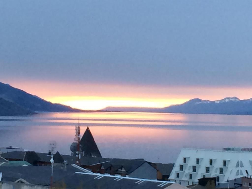 Amanecer Del Beagle Apartamento *
