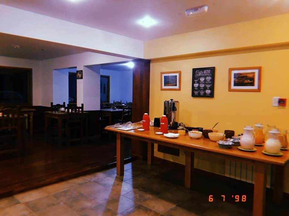 Oikos Inn *