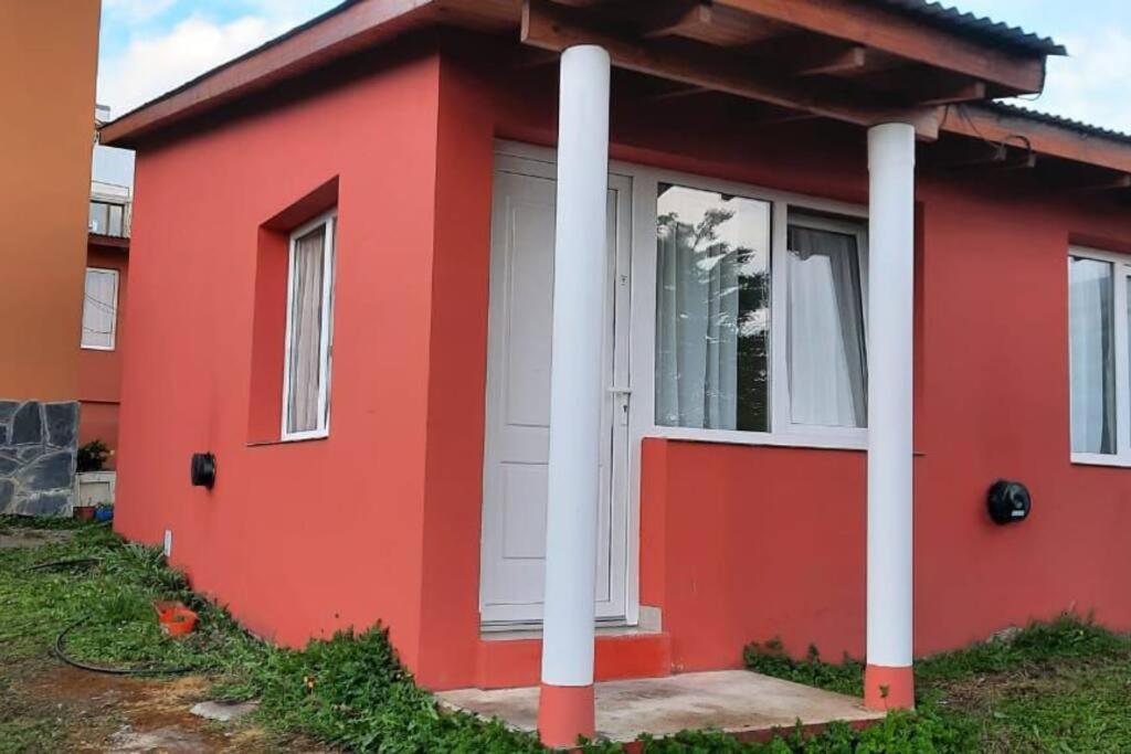 Apartamento Con Vista Al Canal Y Cercano Al Centro De La Ciudad