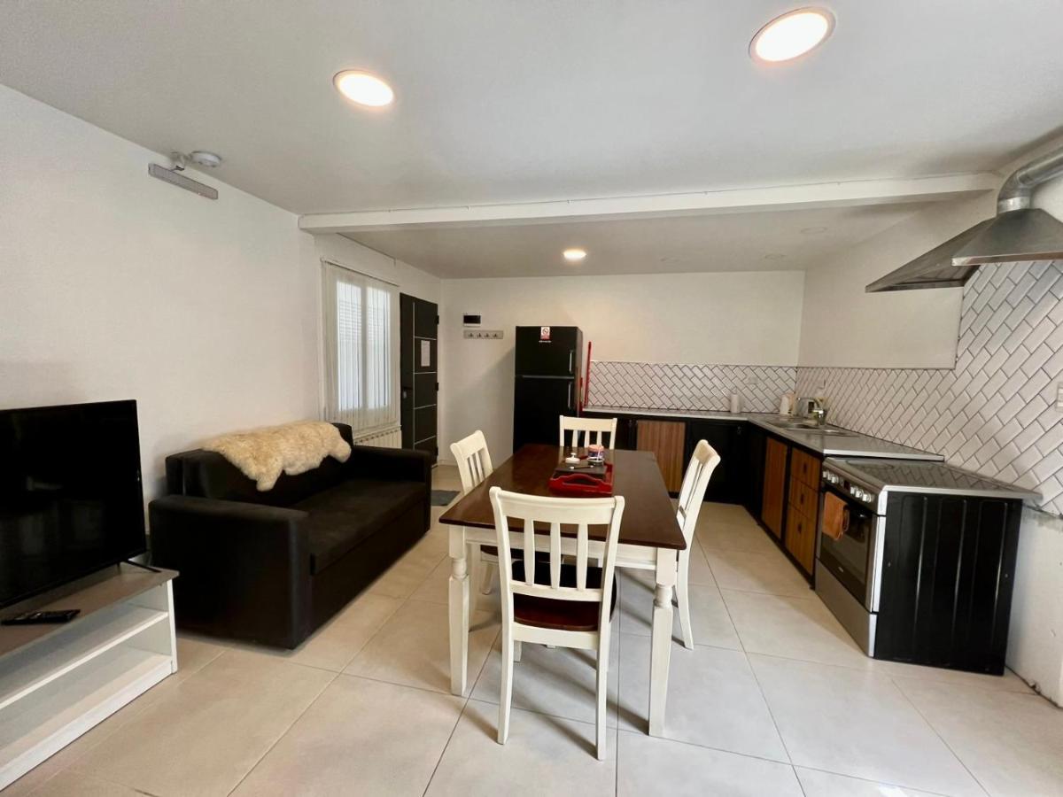 Moderno Departamento Completo, Versatil Y Espacioso Apartamento Ushuaia