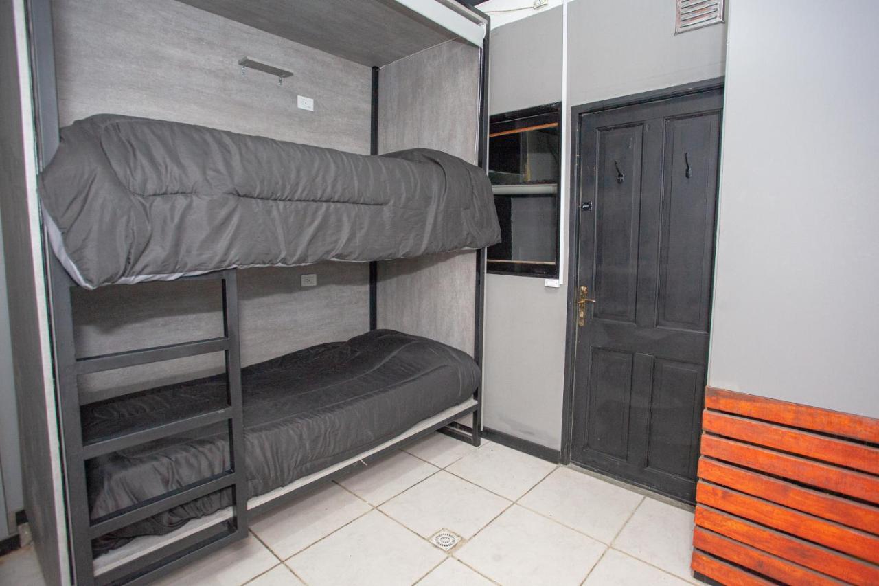 Hostal El Refugio *