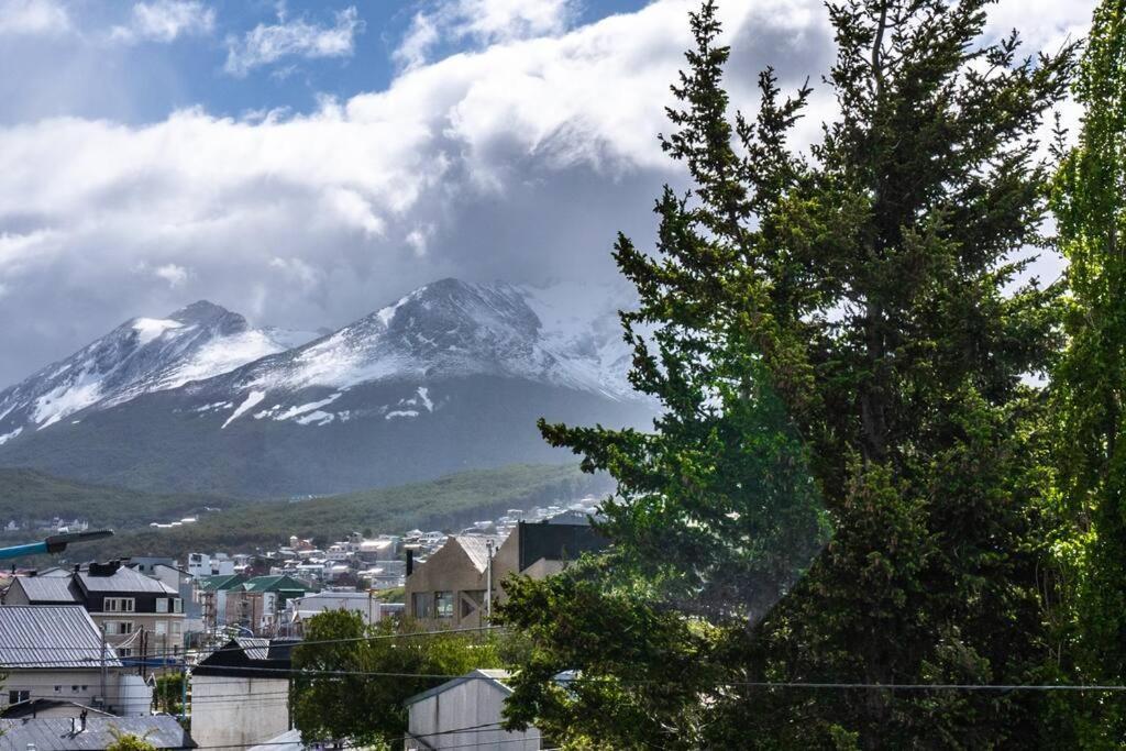 Mirador De Los Cerros *