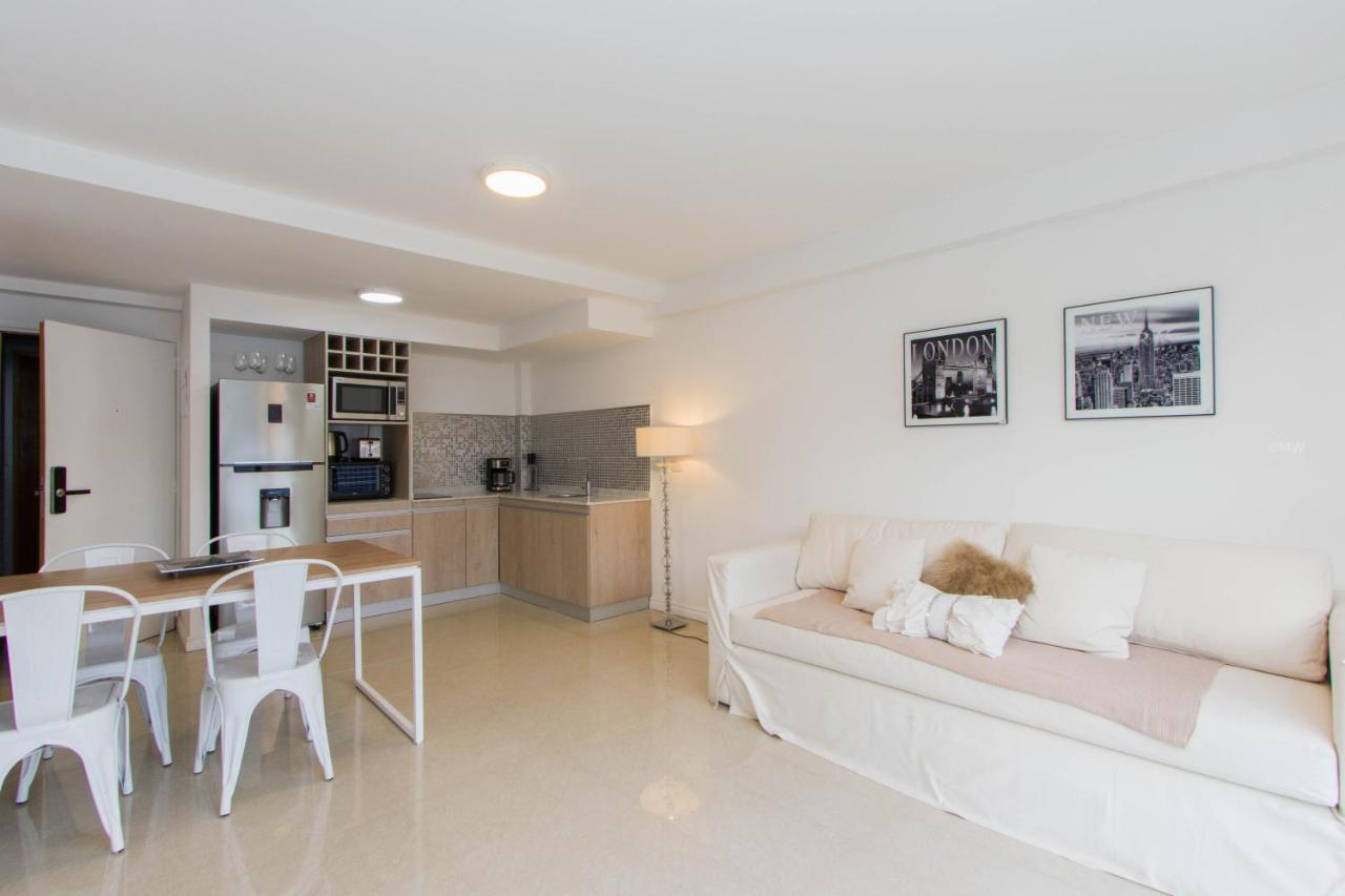 Marinas Tower Deluxe