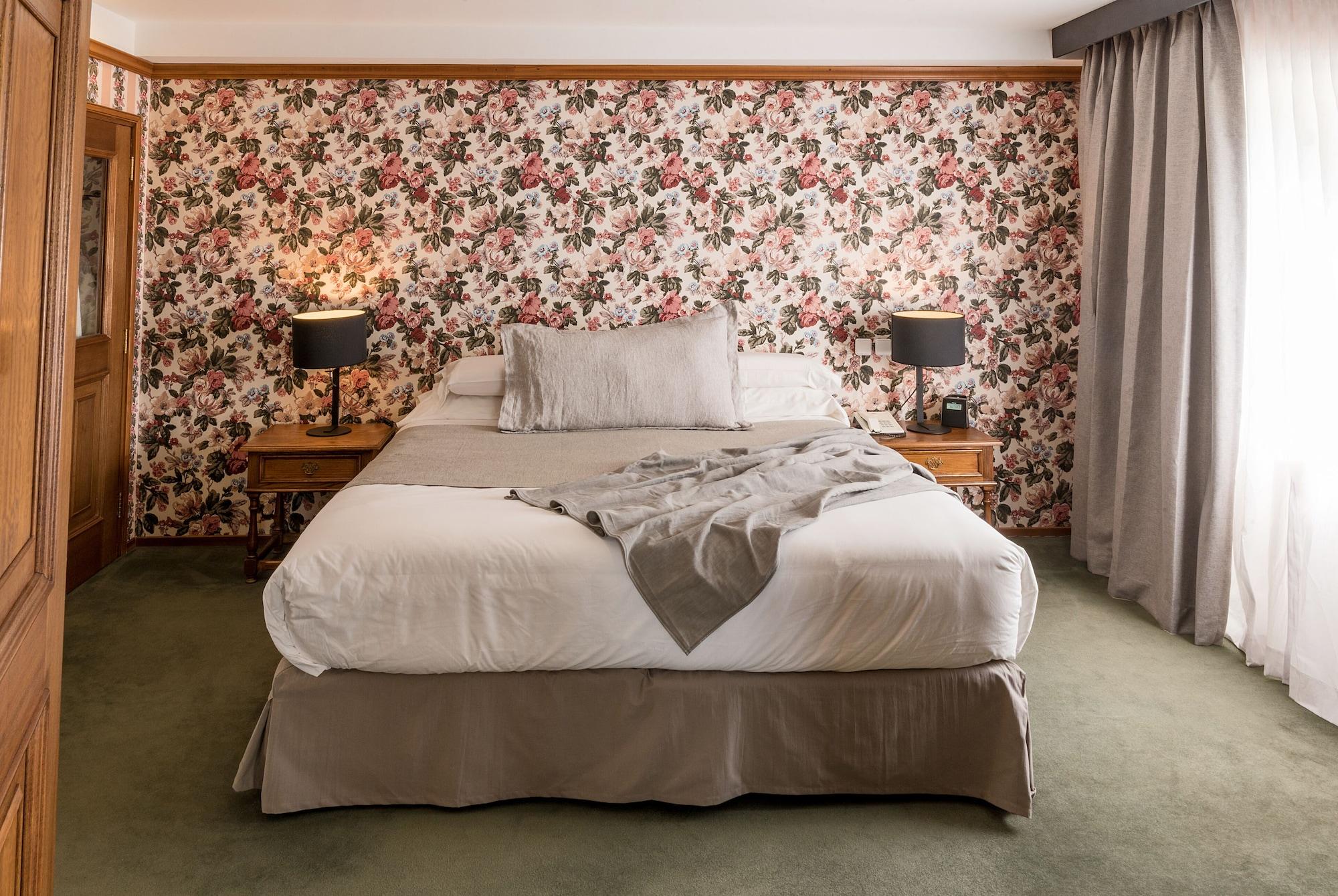 Hayas Hotel 5*
