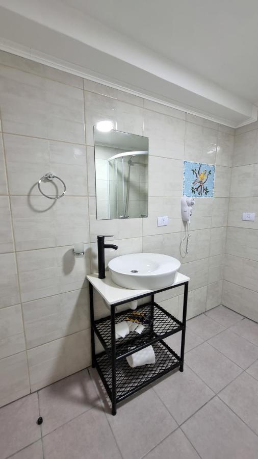 Robinson - Edificio Erico Orlando Apartamento
