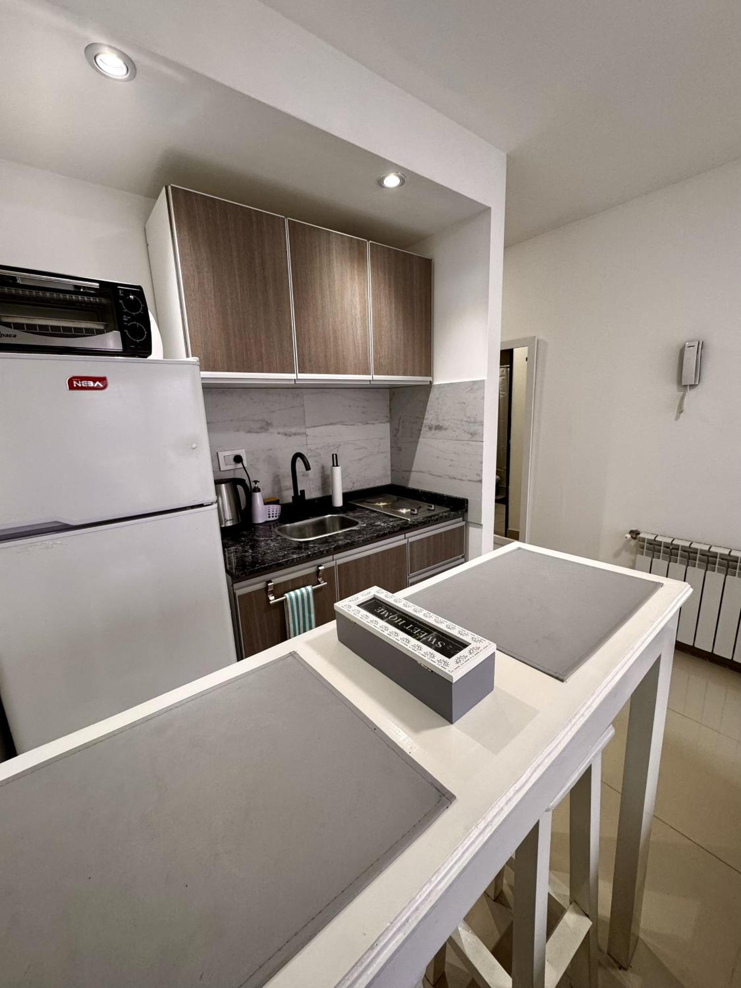 Alvere Ll Temporary Apartamento