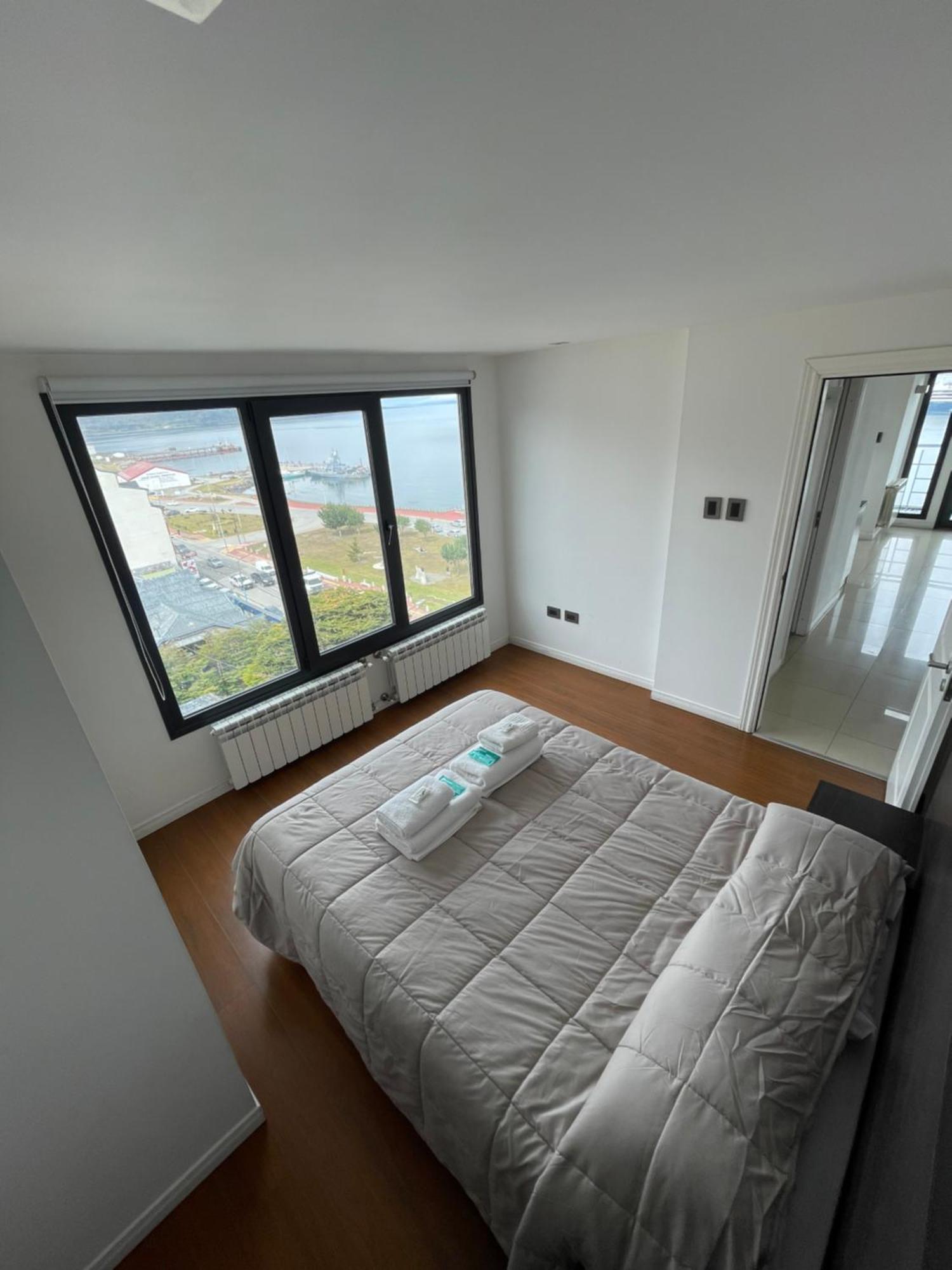 Entire In The Center, Floor With View Of The Beagle Apartamento Ushuaia