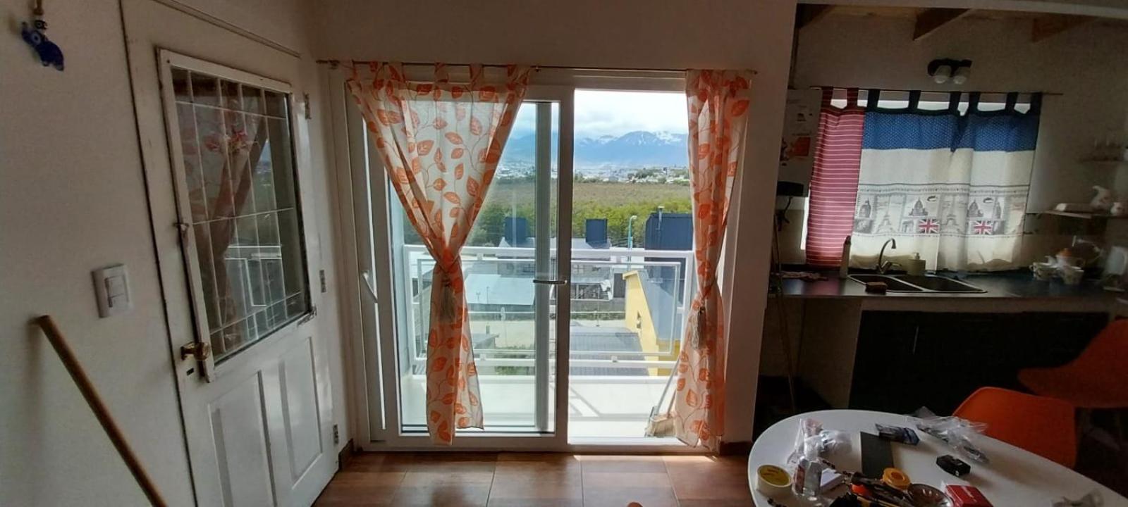 Tu-maci2 * Ushuaia