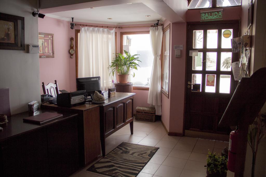 Los Coihues Hostal *