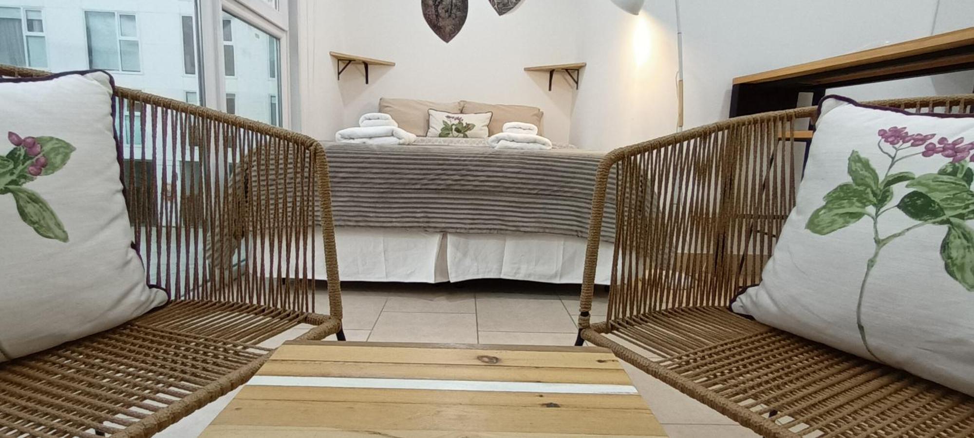 Apartamento Violeta Amarilla *