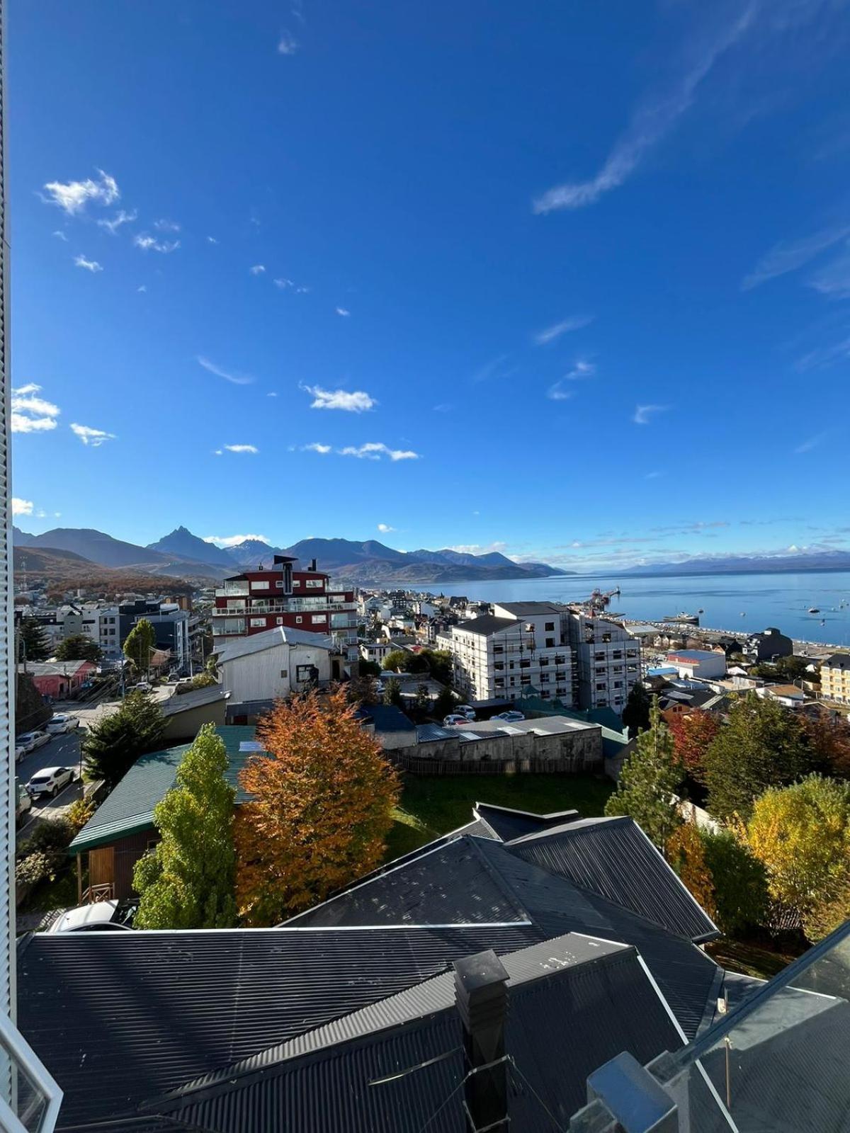 Apart. Gob. Camp Con Vista Al Canal! Apartamento *
