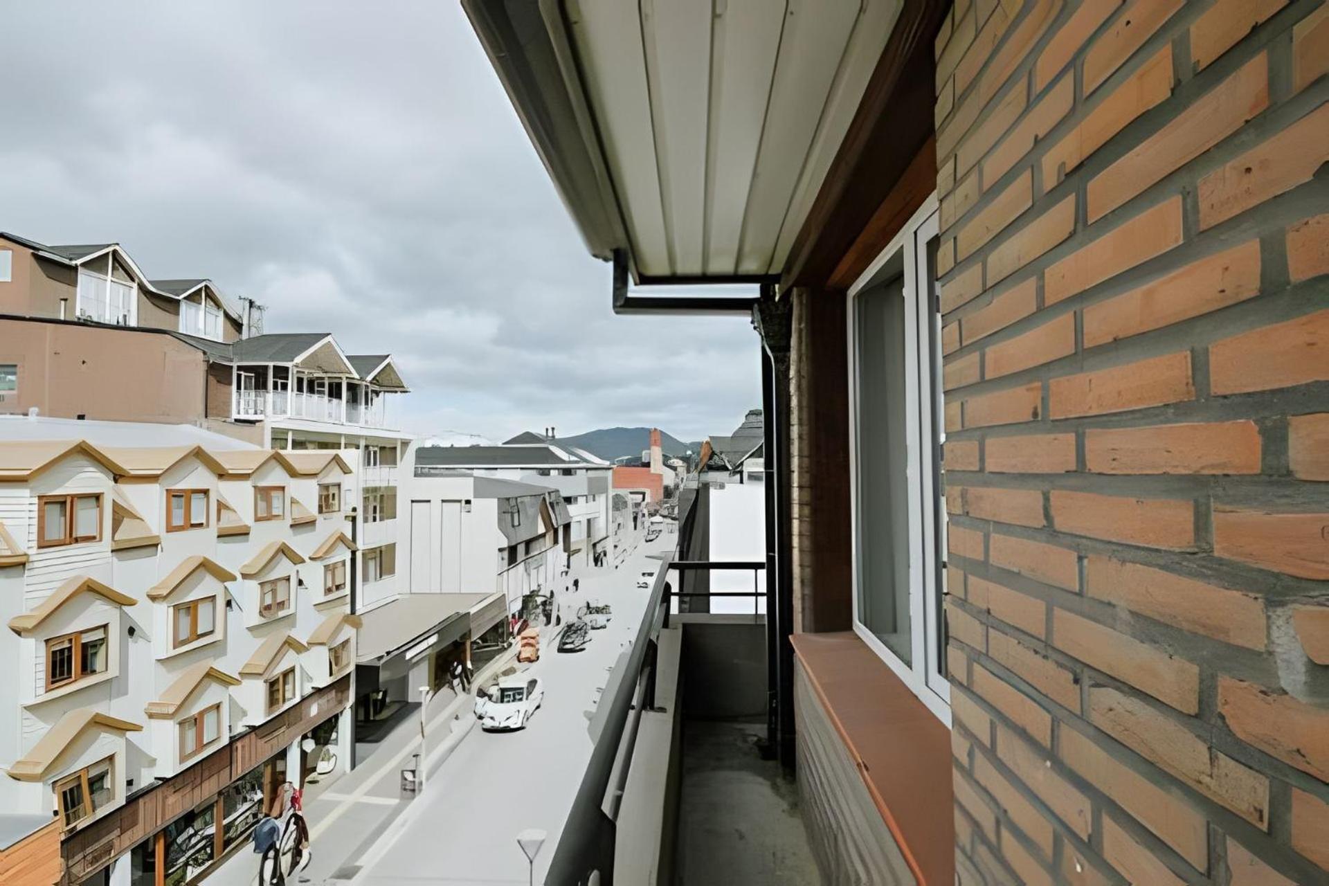 Aunaisin- Edificio Fadul 2e * Ushuaia