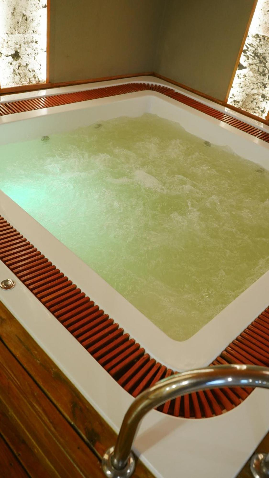 Canal Beagle Hotel 4*