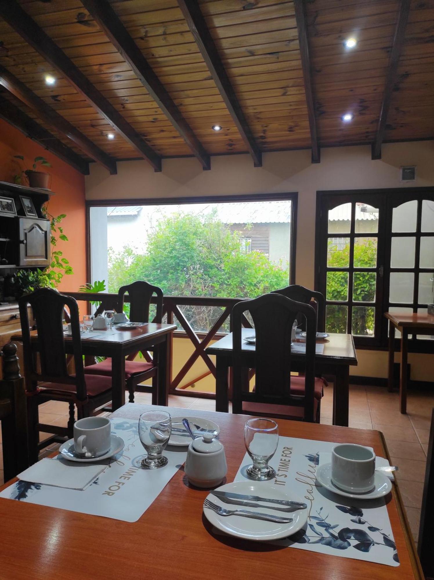Retamas Acomodação com café da manhã  3*