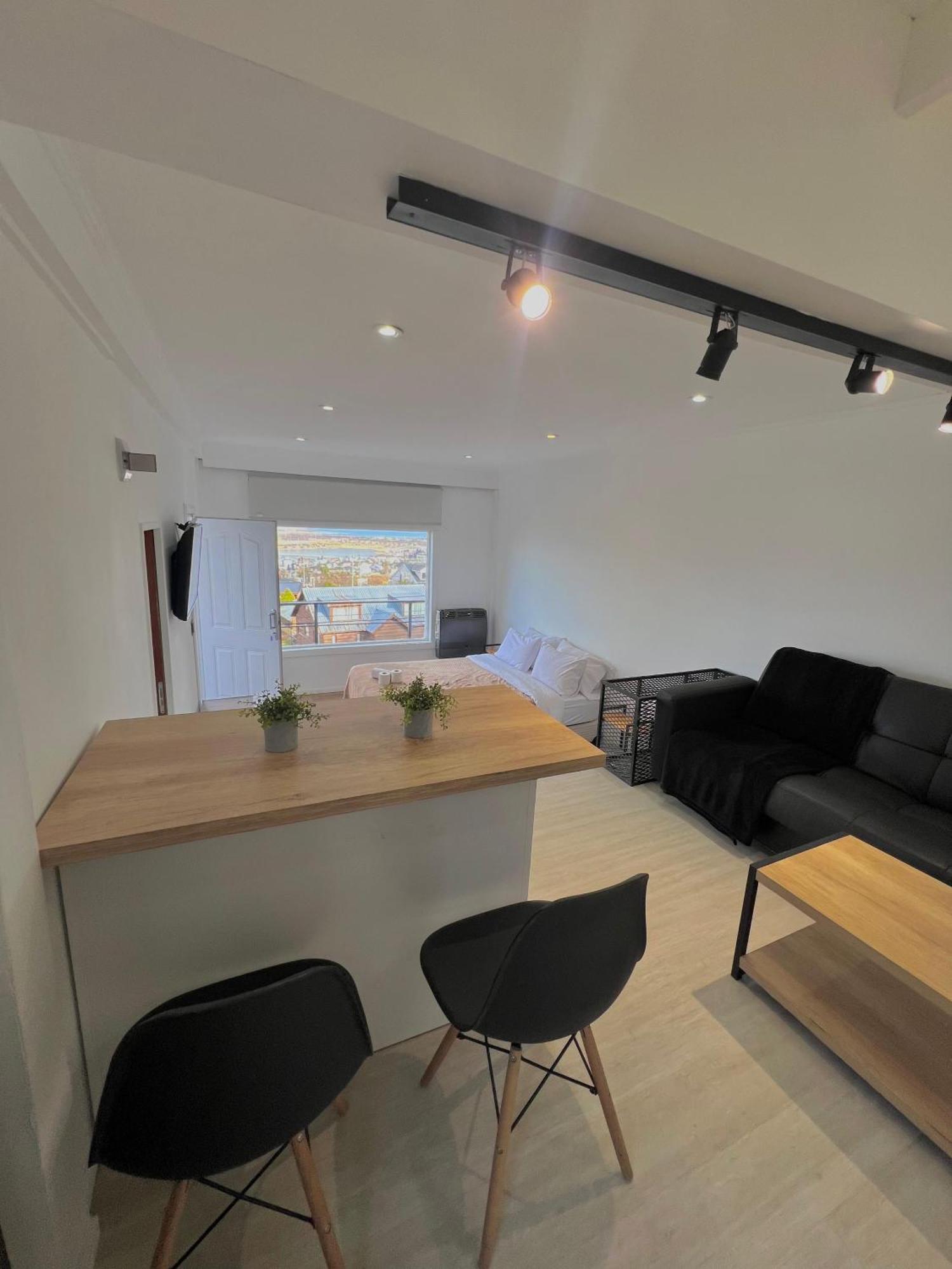 Balcón Austral Beautiful With Incredible Views Of The Mountains&the Apartamento Ushuaia