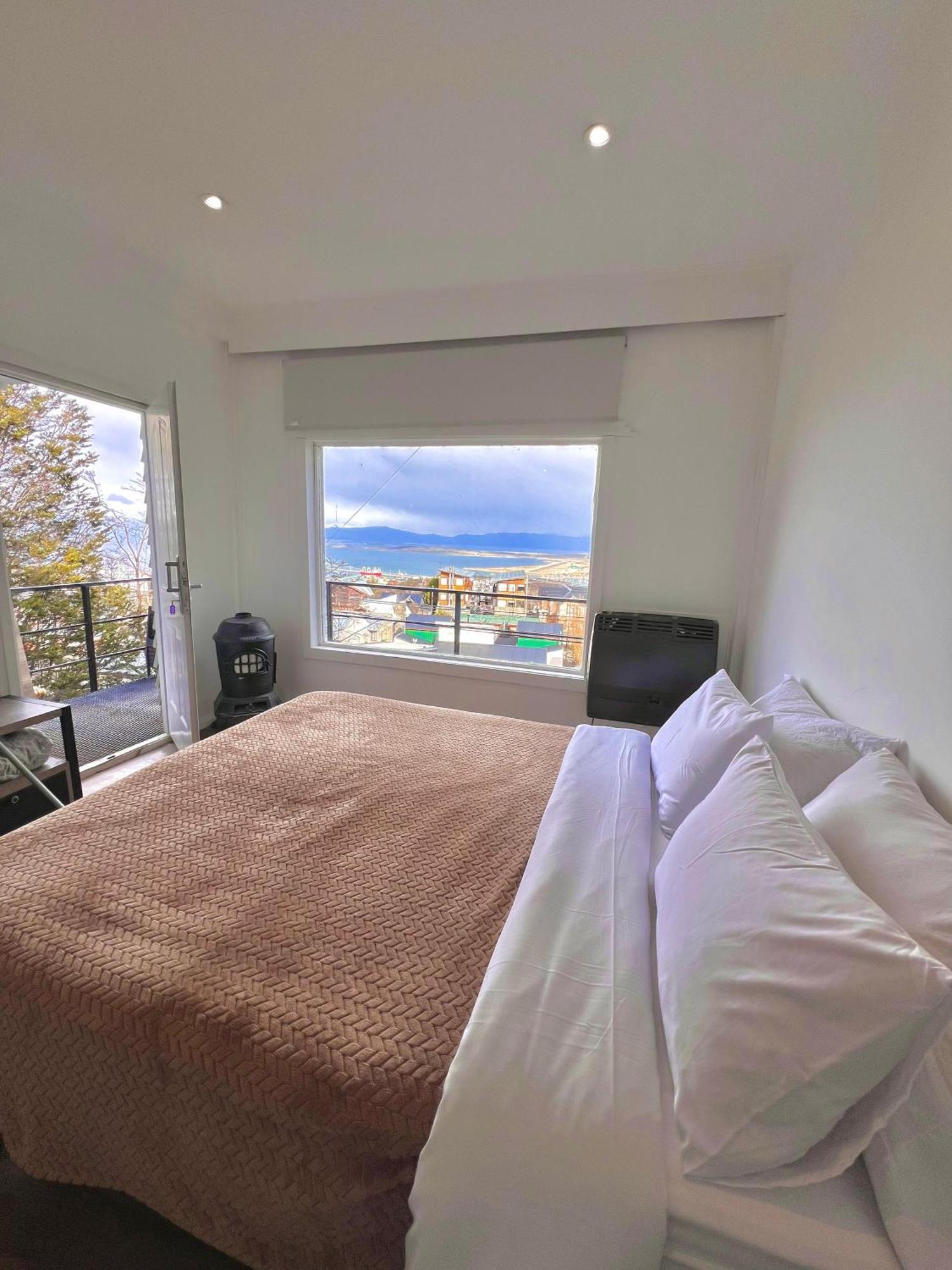 Balcón Austral Beautiful With Incredible Views Of The Mountains&the Ushuaia