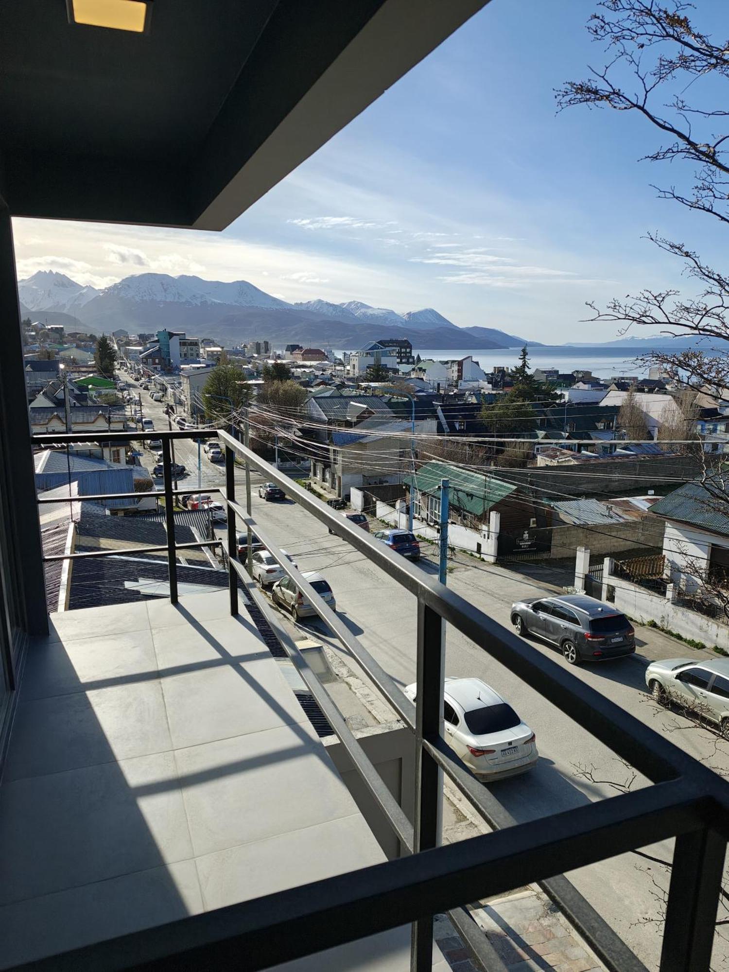 Southern B9 Ushuaia