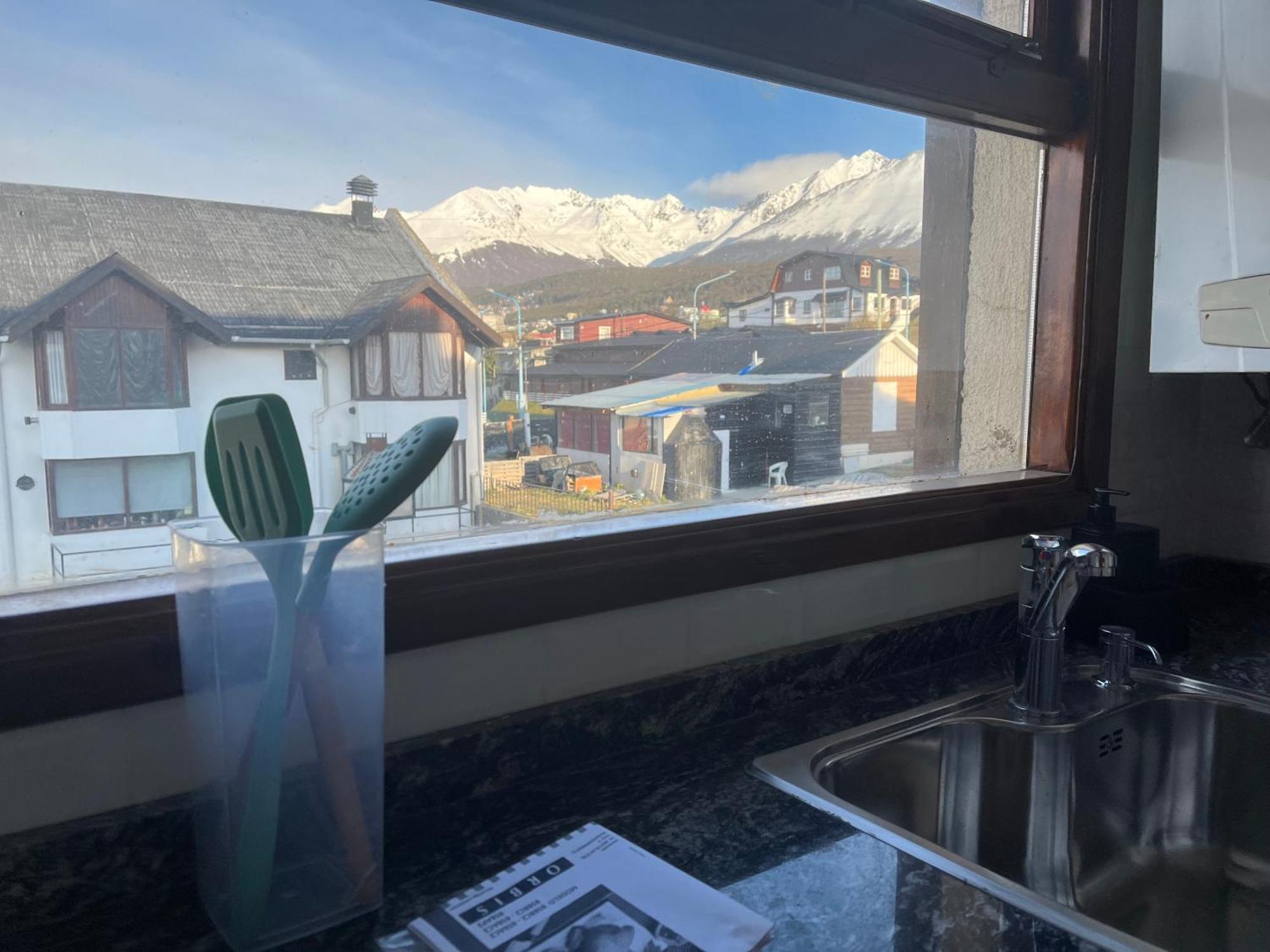 Apartamento Connect Point 1 *