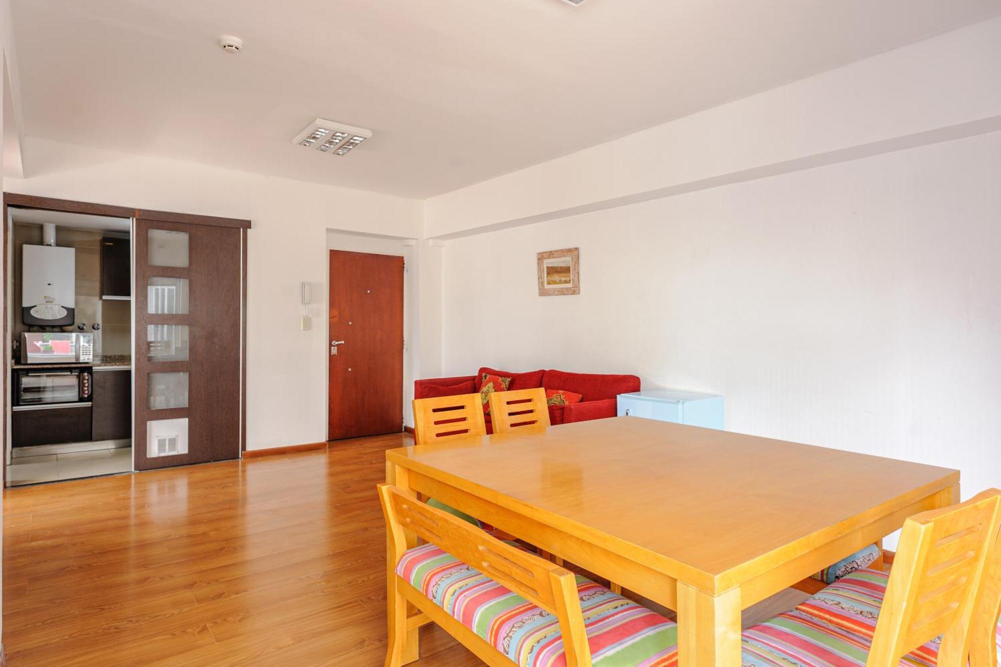 Gray Fox Tower Apartamento