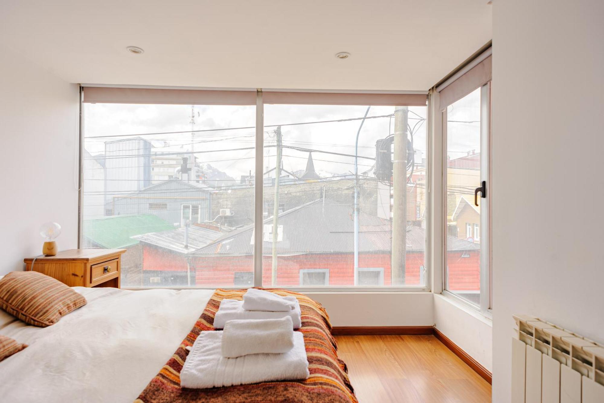 Gray Fox Tower Apartamento