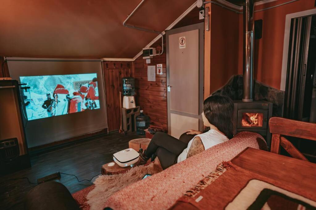Chalet Cabana En El Bosque Con Cine Privado Y Jacuzzi