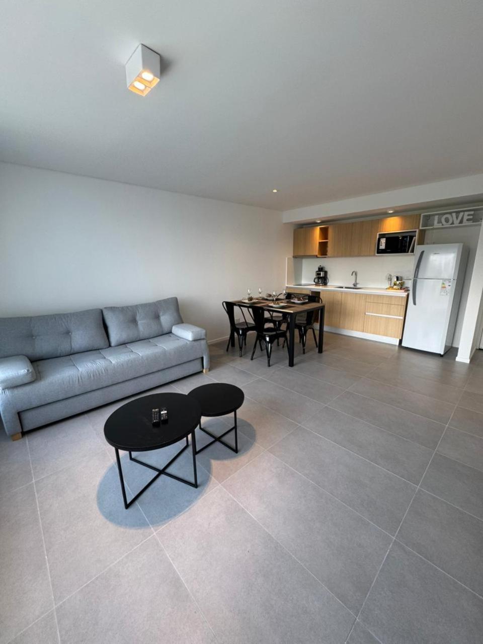 Edificio Libertador , Apartamento *