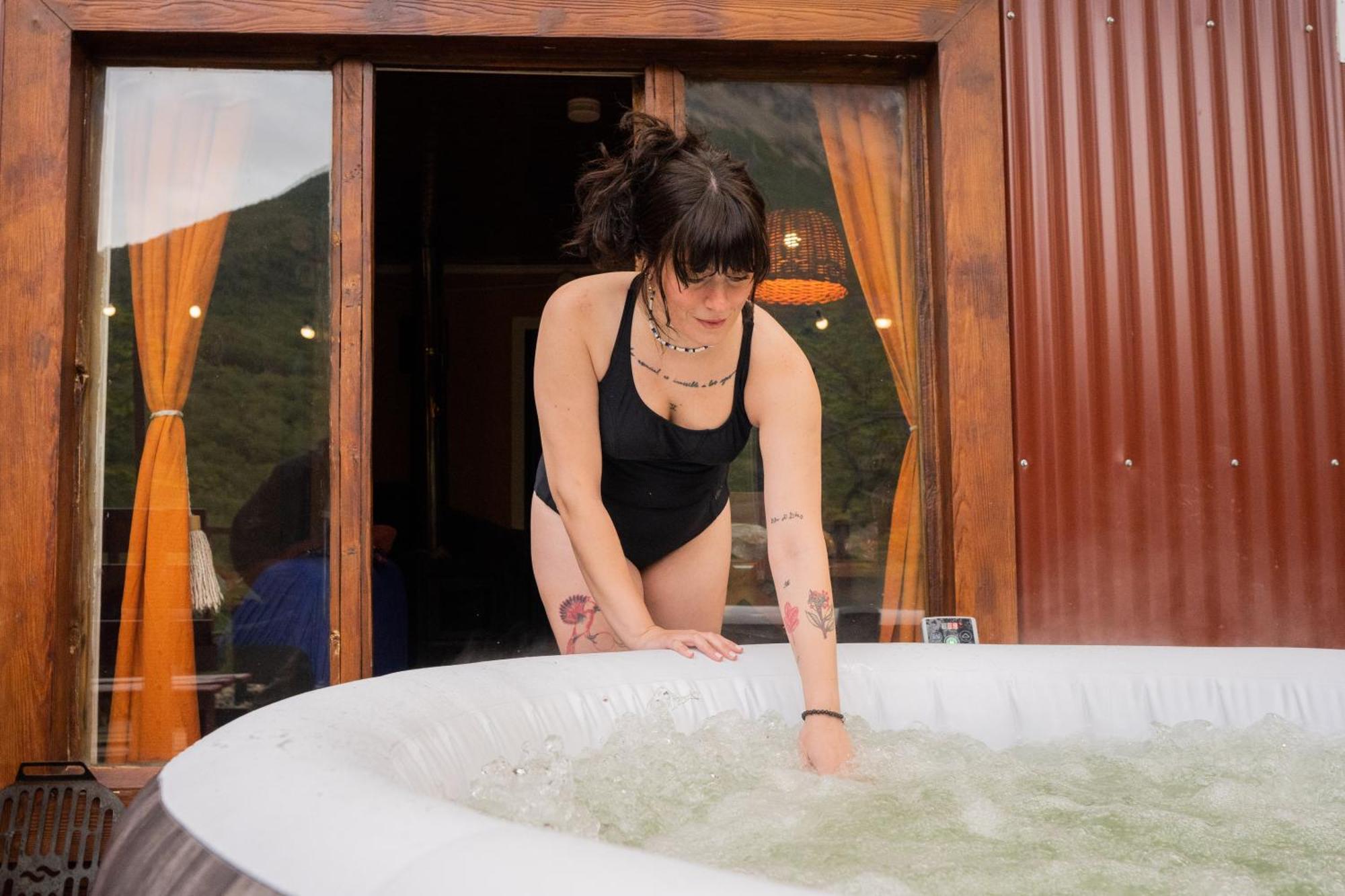 Cabana En El Bosque Con Cine Privado Y Jacuzzi Chalet Ushuaia