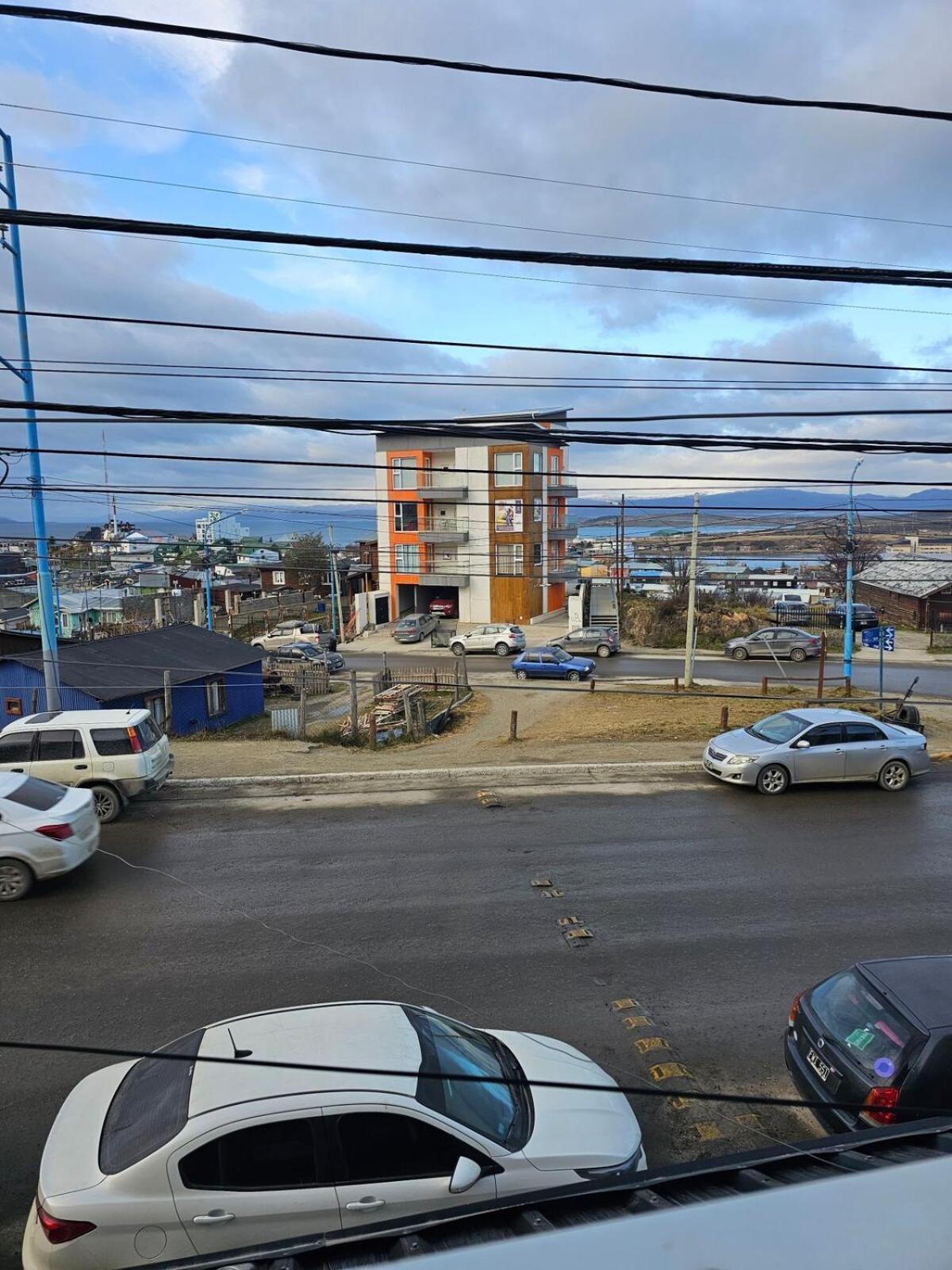 Apartamento Glumax !! Departamentos Con Vista Al Canal Beagle!!!! *