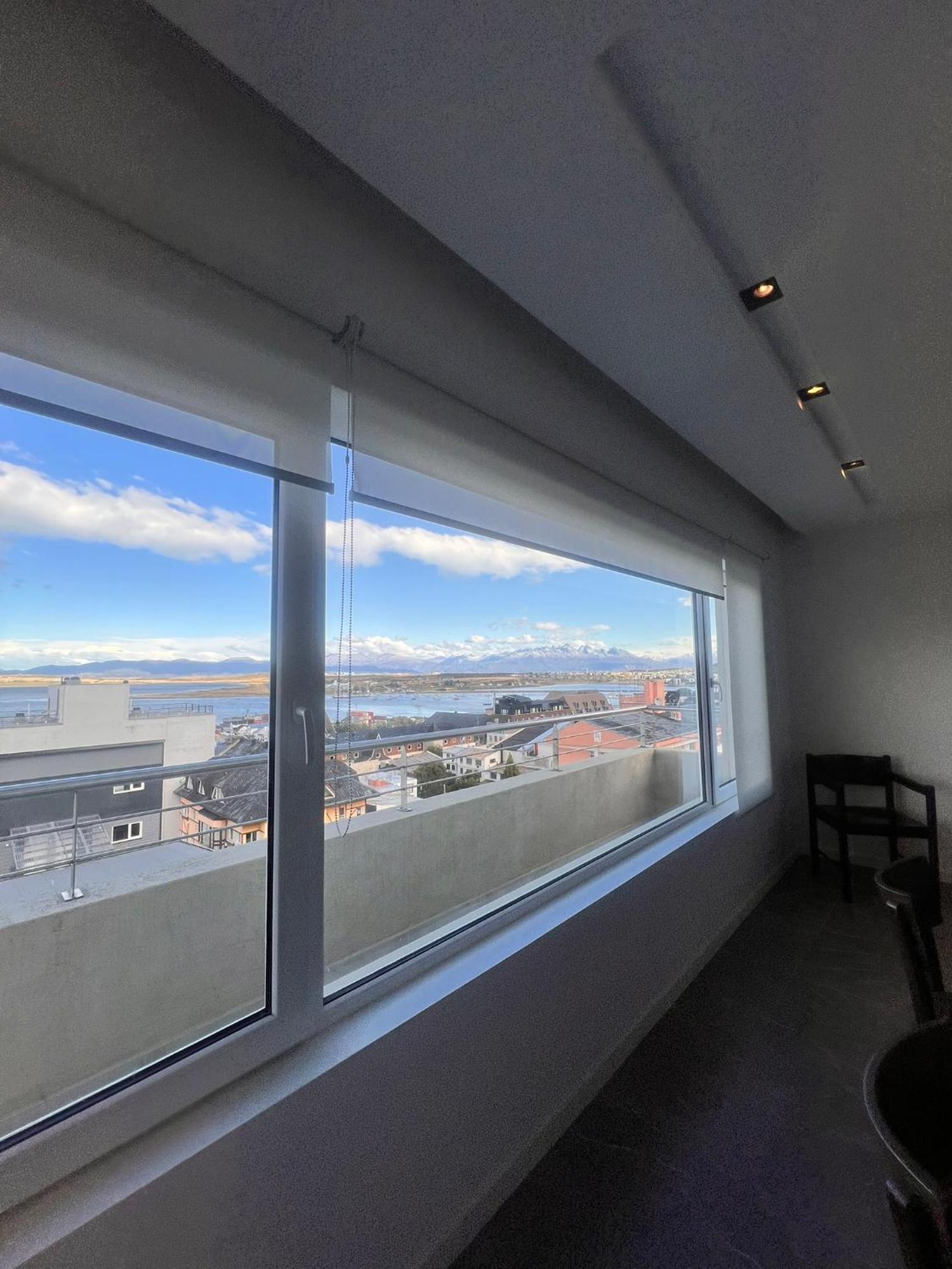 Center * Ushuaia