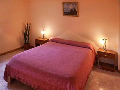 Ailen Inn 2*
