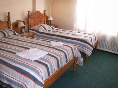 Chalp Inn 2*