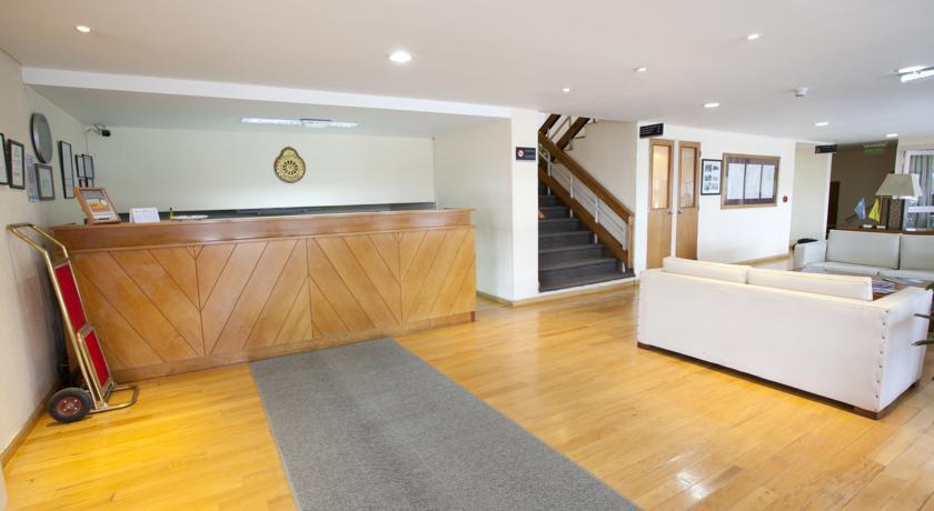 Hotel Canal Beagle 4*