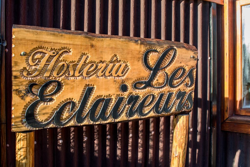 Les Eclaireurs