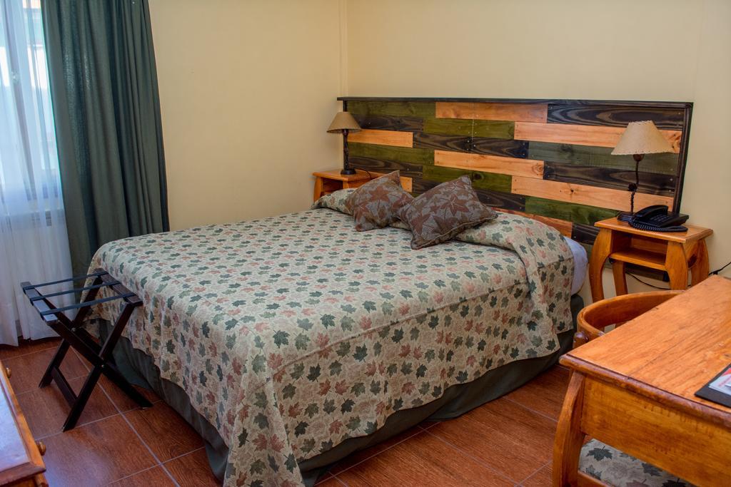 Inn Les Eclaireurs 3*