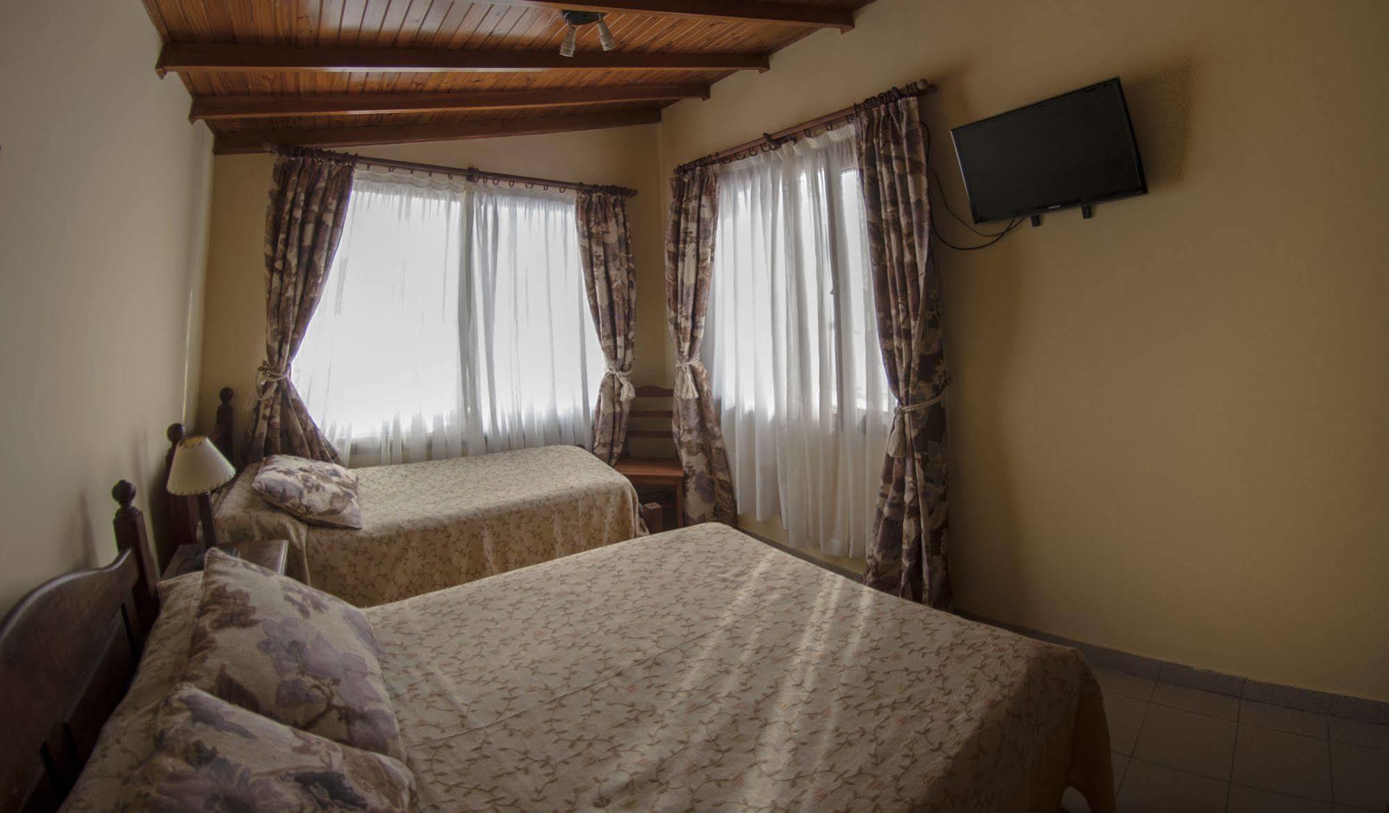 Hostal Los Coihues *