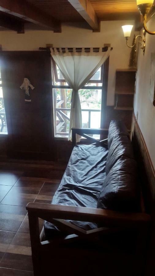 Arwen Mesheken Apartahotel