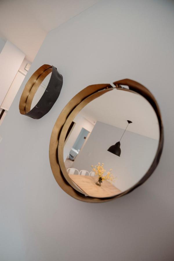 Homes Martial Apartamento