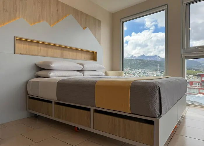 Infinity View Pent House III
