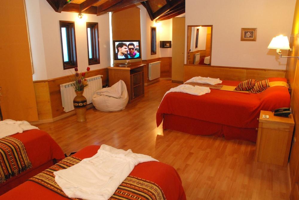 Hotel Naranjos