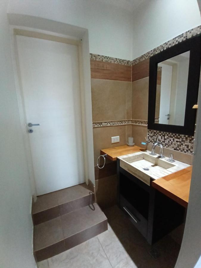 Apartamento Departamento En Ushuaia, Cálido Y Agradable. *