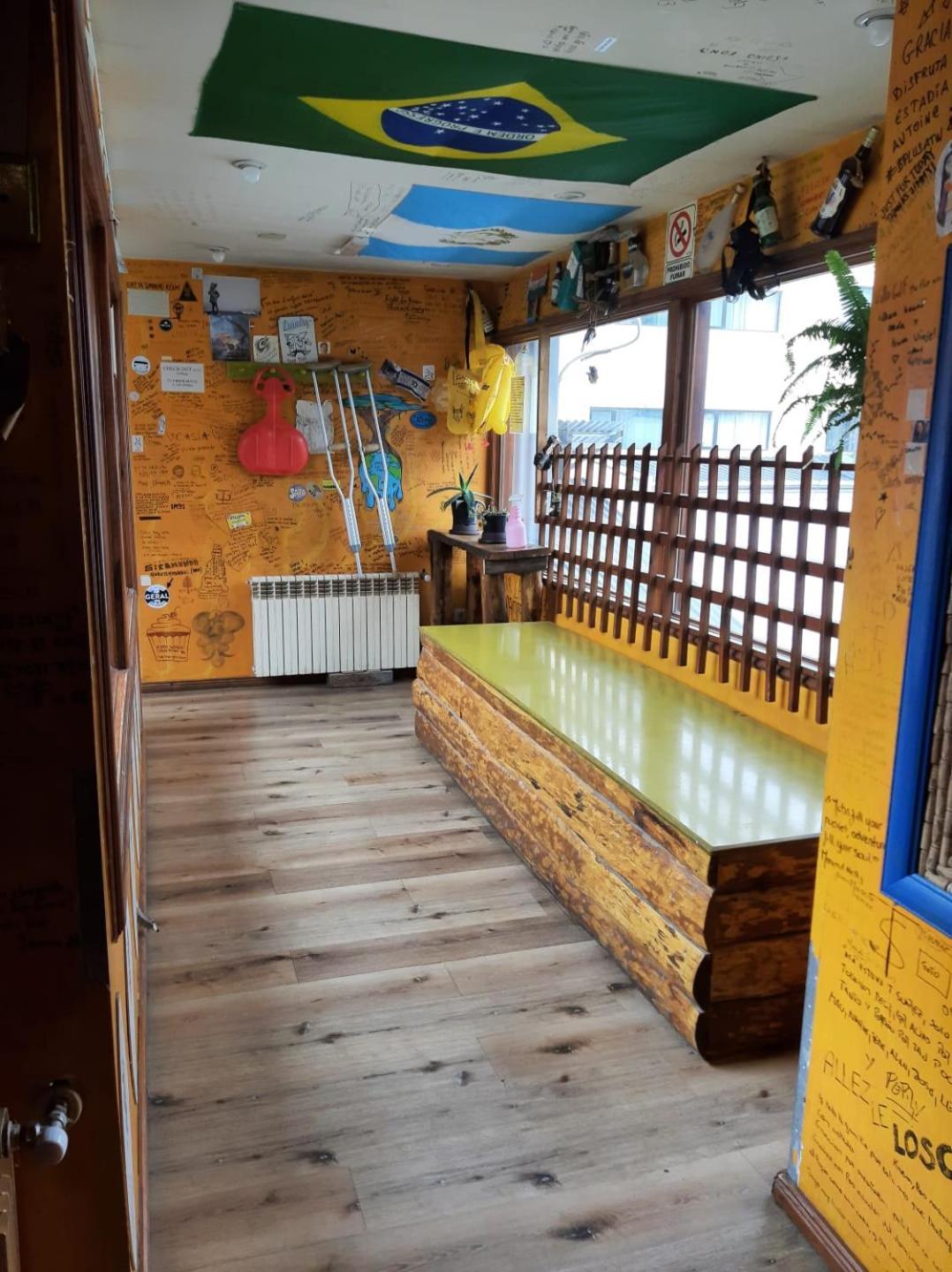 Cruz Del Sur Hostal *