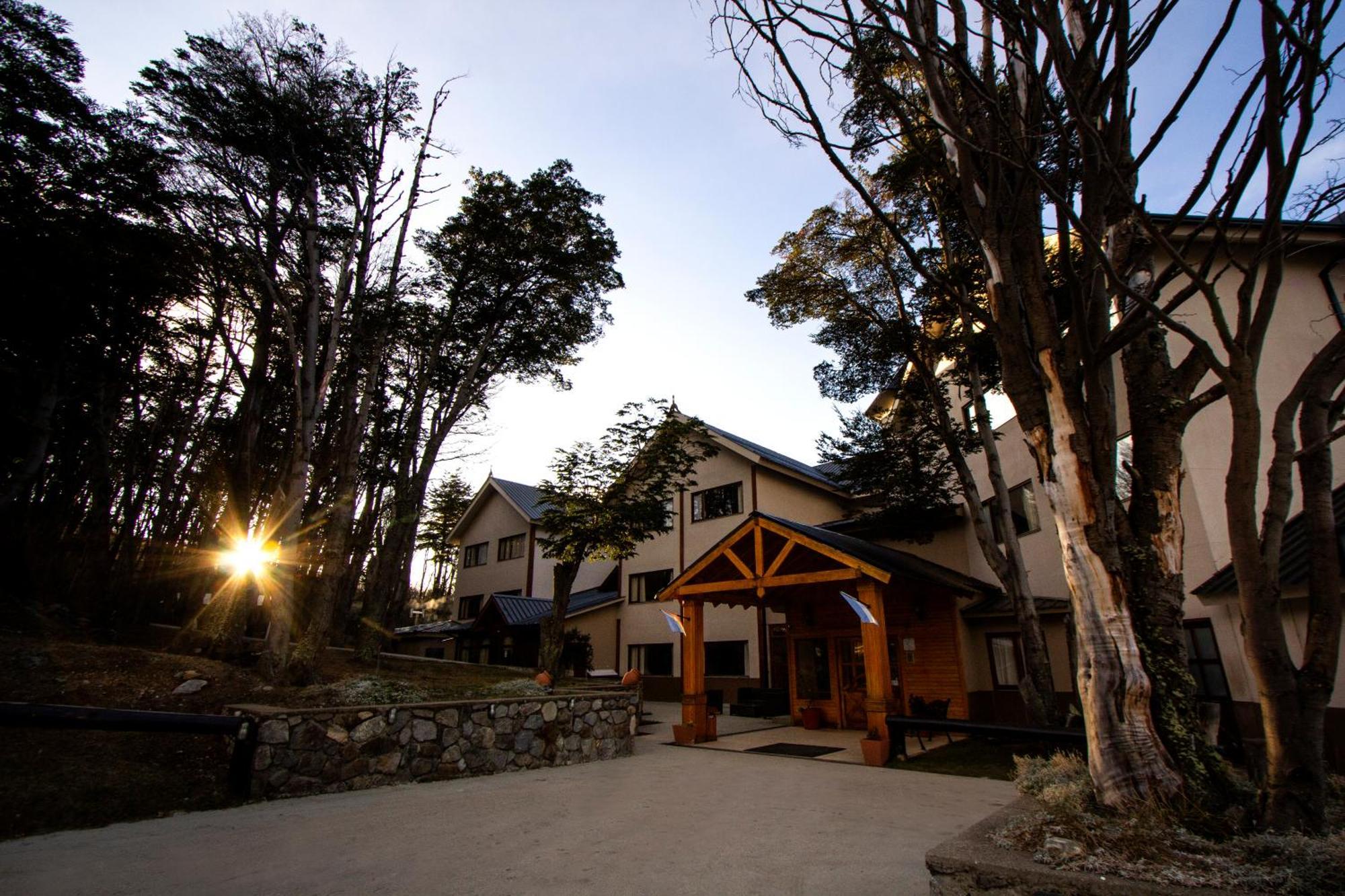 Hotel Altos & Resto 3*