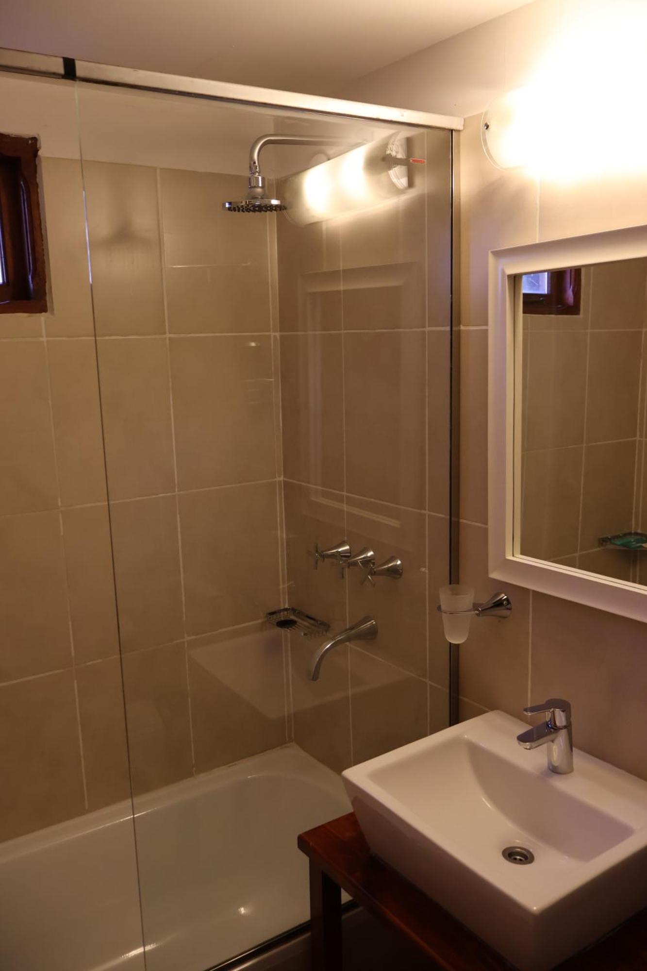 Inn Valle Frío 3*