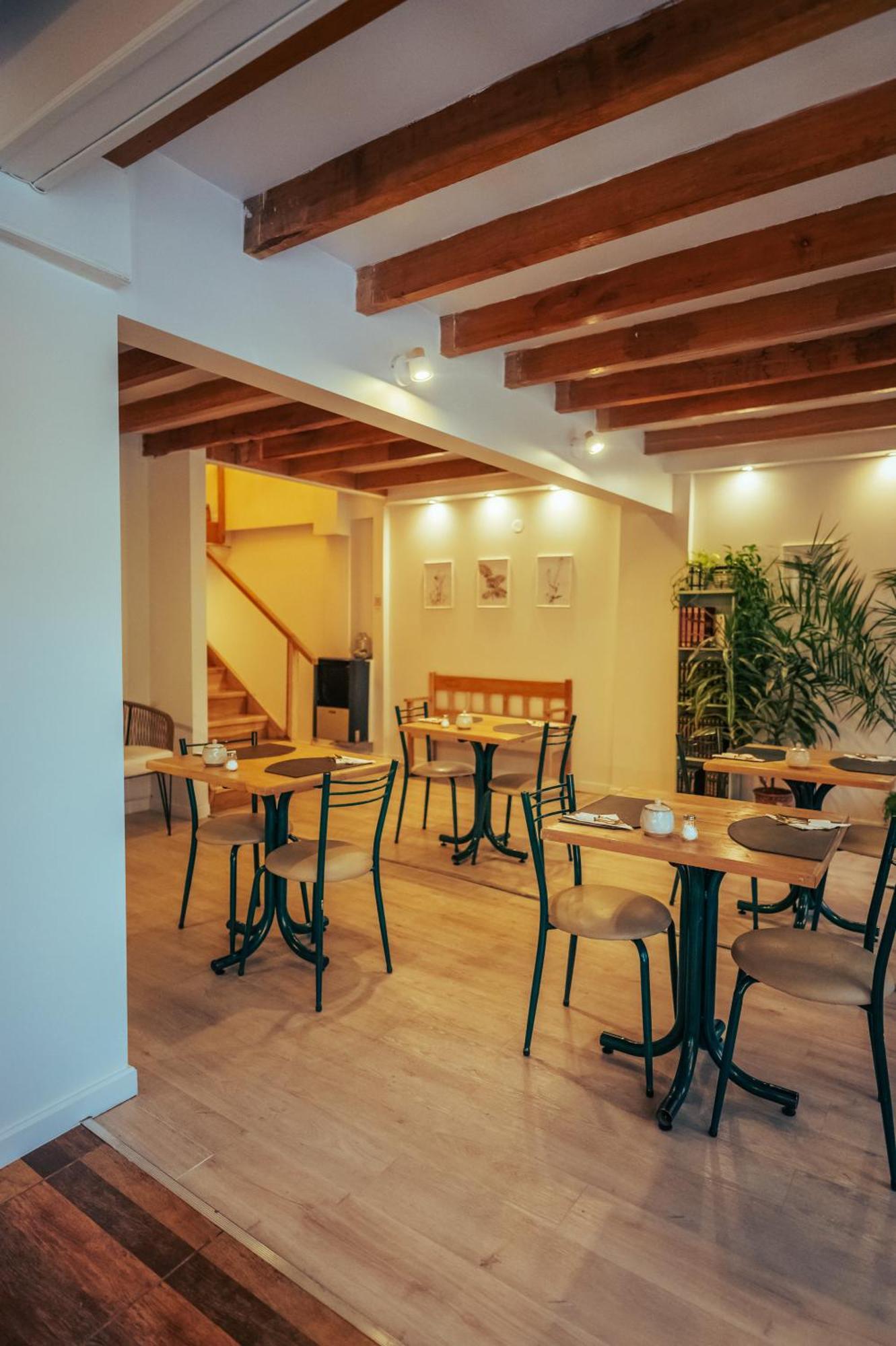 Hotel Calafates 3*