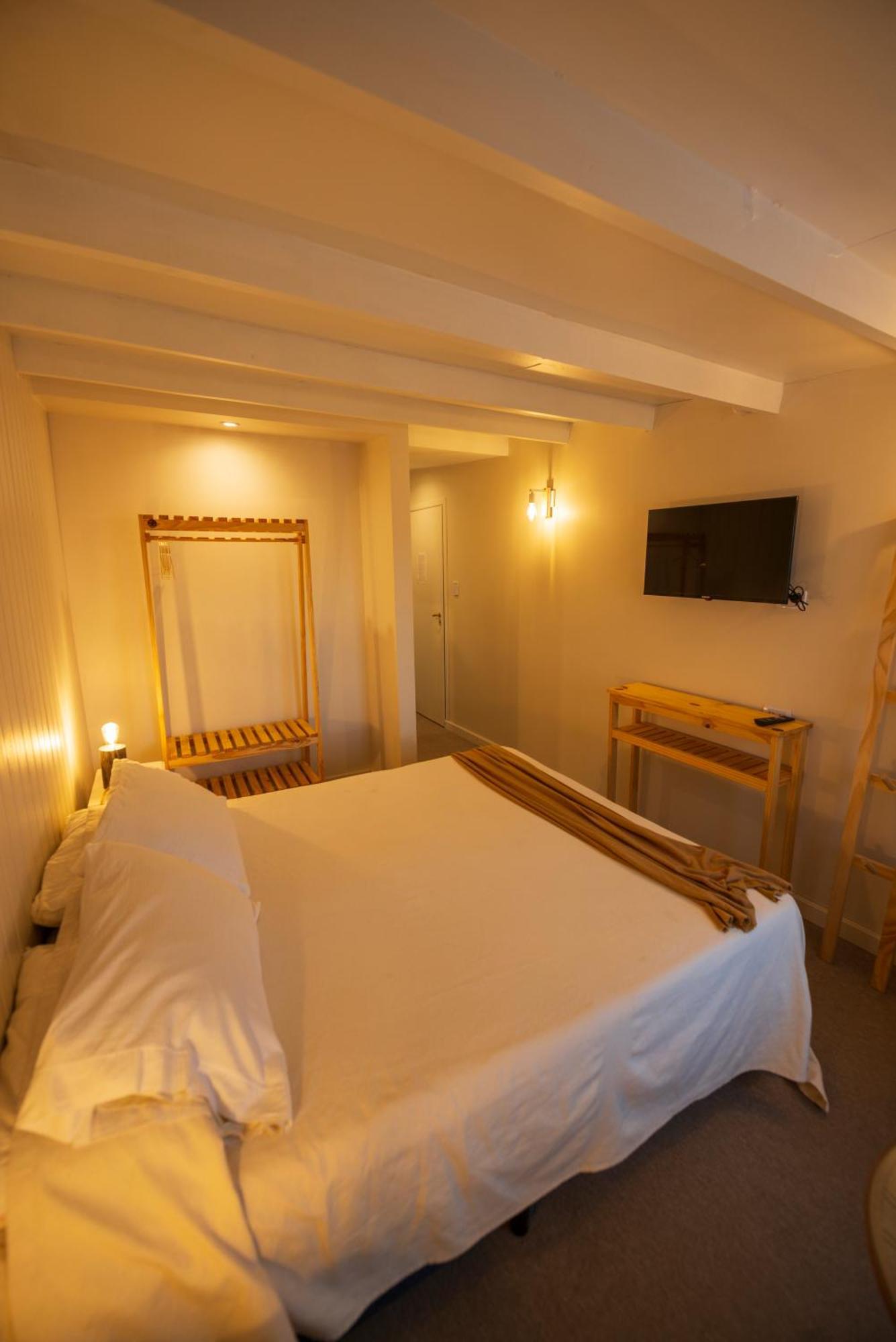 Hotel Calafates 3*