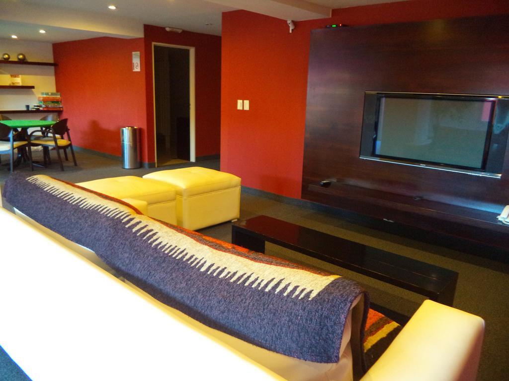 Hotel Mil810 3*