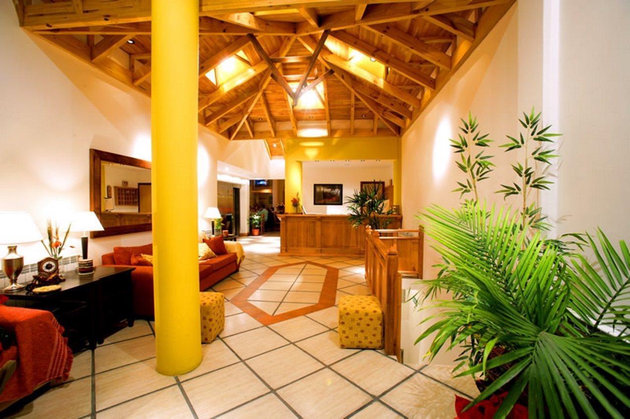 Hotel Naranjos