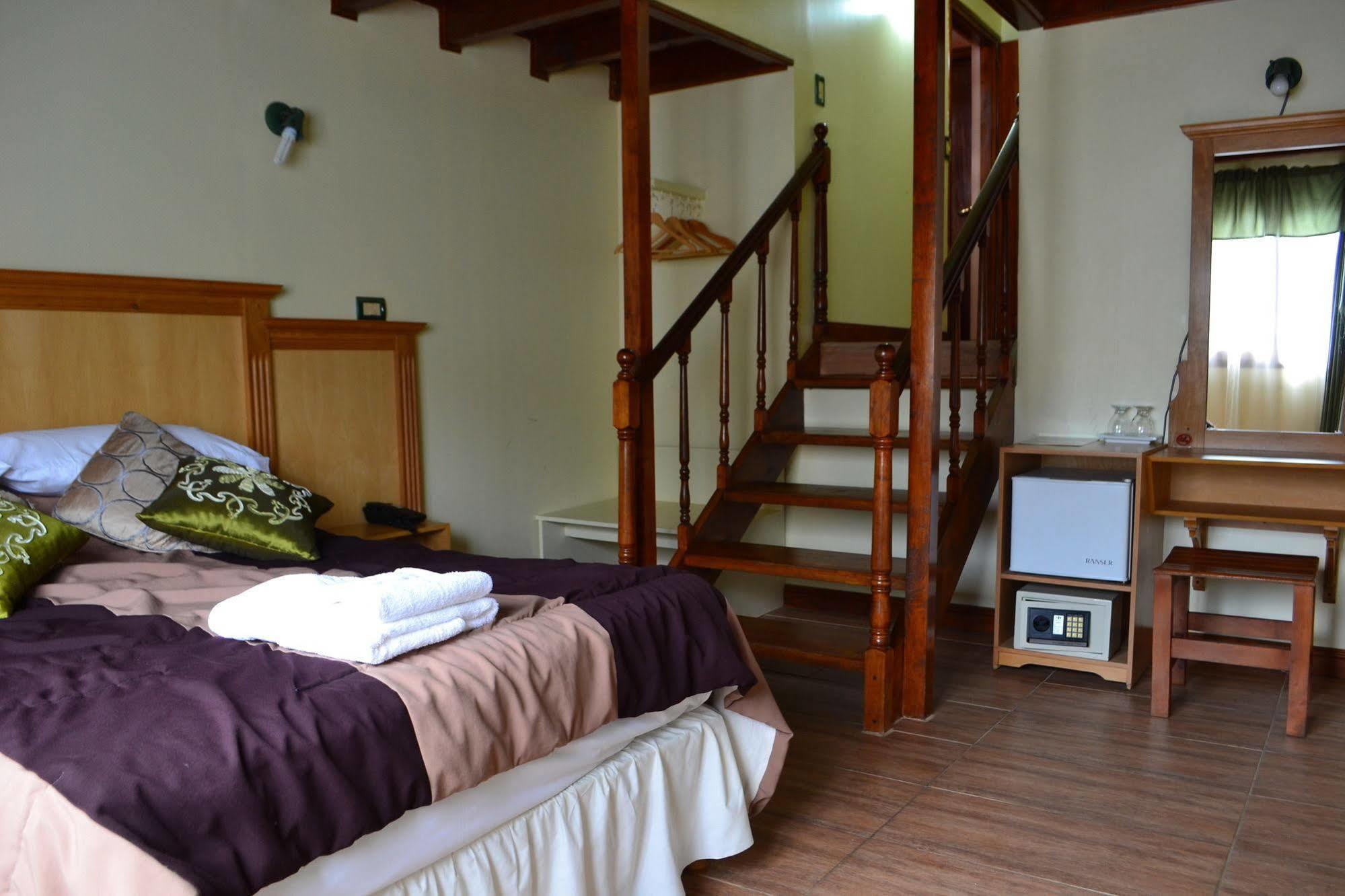 Inn Valle Frío 3*