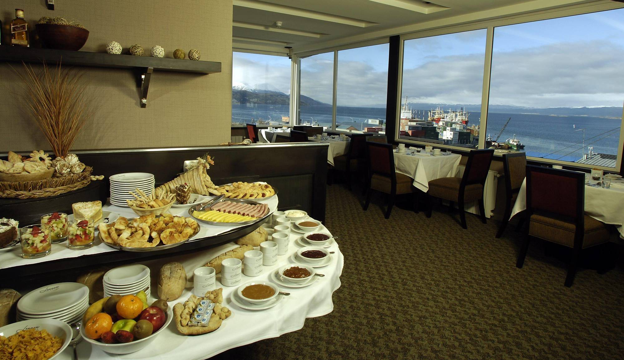Lennox Hotel 4*